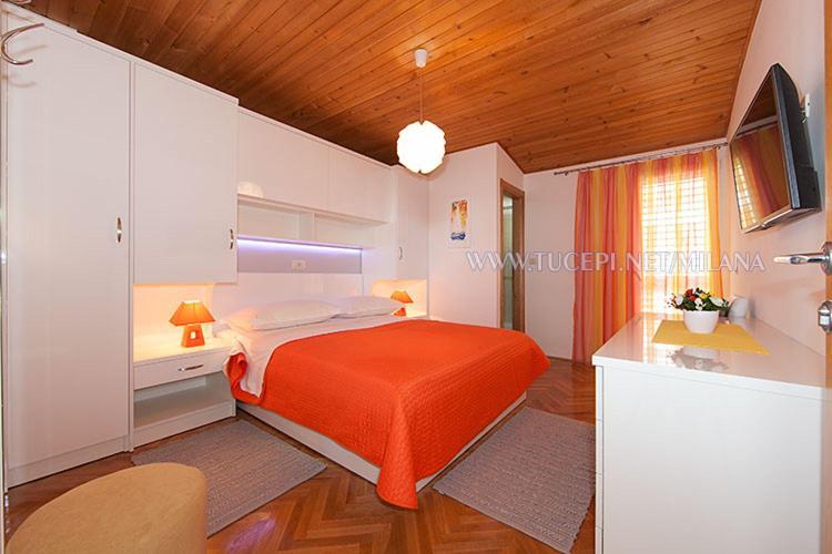 Apartments Milana Tučepi Exteriör bild
